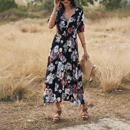 Geblümtes Sommer-Strandkleid
